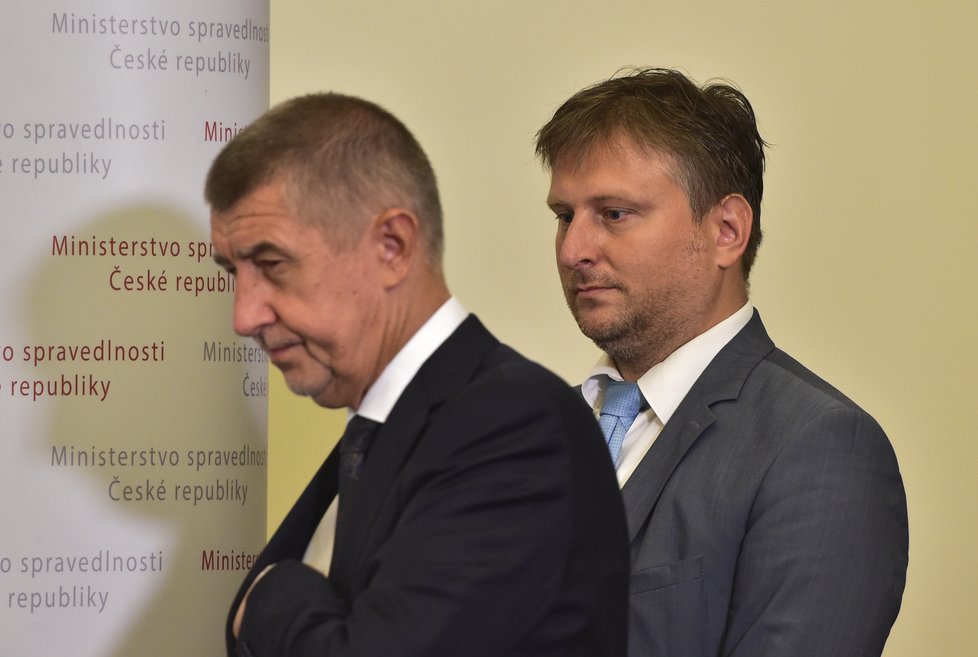 Andrej Babiš uvedl do úřadu nového ministra spravedlnosti Jana Kněžínka, dosavadního místopředsedu Legislativní rady vlády (11.7.2018)