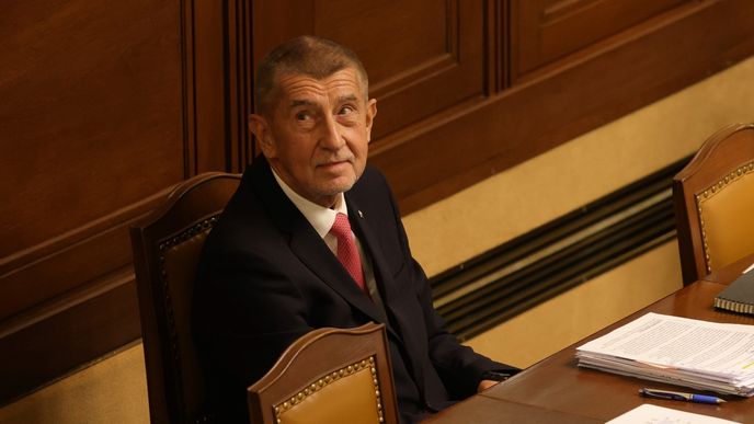 Jednání Sněmovny: Andrej Babiš (říjen 2026) Jednání Sněmovny: Andrej Babiš (říjen 2026)