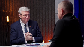 Andrej Babiš a Karel Havlíček (oba ANO) točí společný podcast Sorry jako (únor 2026)