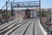 Na Negrelliho viadukt se po rekonstrukci vrací vlaky! Přesně 170 let od zahájení prvního provozu