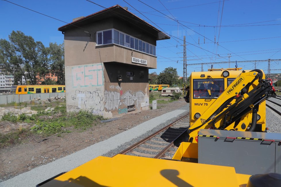 Negrelliho viadukt si 29. května 2020, tři dny před jeho znovuotevřením pro dopravu, prohlédli premiér Andrej Babiš (ANO) a ministr Karel Havlíček (ANO).