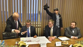Premiér Andrej Babiš jednal v Karviné s vedením OKD (27. 9. 2018).