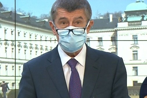 Andrej Babiš (ANO) v roušce na tiskovce po jednání vlády (17.3.2020)