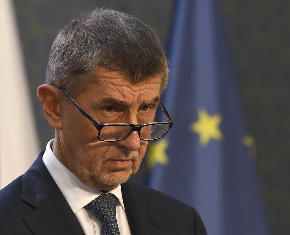 Andrej Babiš (ANO) během tiskovky ke koronaviru oznámil další zpřísnění opatření (12. 3. 2020)