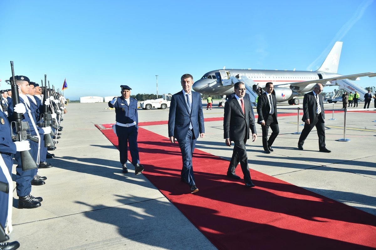 Premiér Andrej Babiš na státní návštěvě Maroka. Vpravo jeho marocký protějšek Saadeddine Othmani