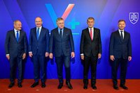 Babiš s Ficem, Magyarem a Tuskem: Premiéři V4 jednají v Bratislavě. Tentokrát mají návštěvu