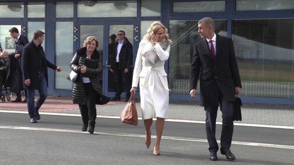 Andrej Babiš vyrazil do USA i s manželkou Monikou. (5. 3. 2019)