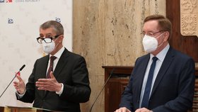 Premiér Andrej Babiš s novým ministrem zdravotnictví Petrem Arenbergerem