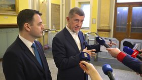 Andrej Babiš (ANO) a ministr zahraničí Macinka (Motoristé) po jednání Bezpečnostní rady státu (2.3.2026)