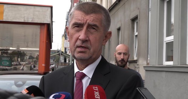 „Působení Pocheho je negativní,“ obul se Babiš do adepta ČSSD na ministra zahraničí