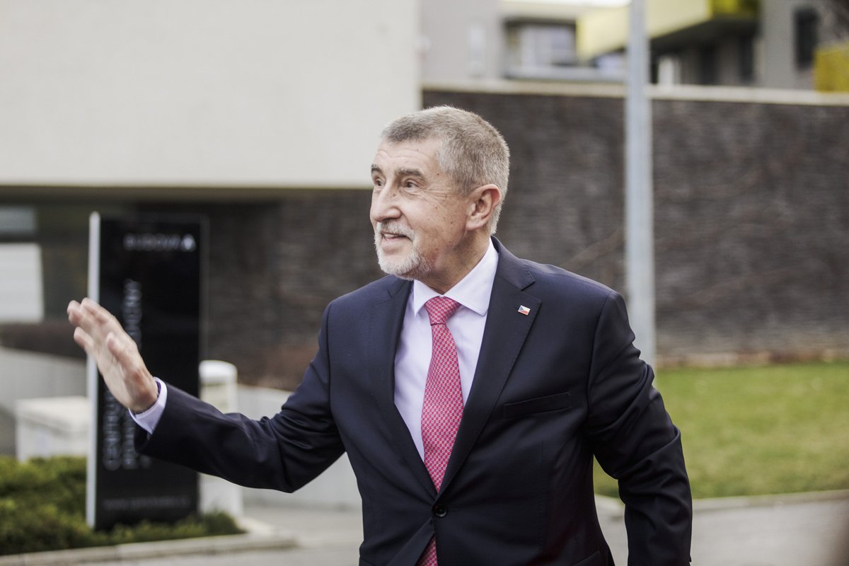 Volební štáb kandidáta na prezidenta Andreje Babiše (ANO), 28. ledna 2023, Praha. Poražený kandidát Andrej Babiš komentuje výsledky voleb.