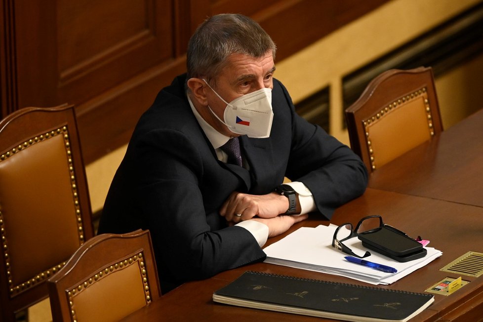 Premiér Andrej Babiš (ANO) během jednání Poslanecké sněmovny (13. 4. 2021)