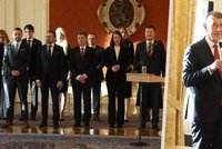 S Babišem na Hradě i »zrzka«! Kdo byl v první řadě na jmenování premiéra? A celý projev Pavla