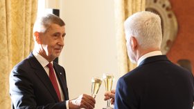 Jmenování Andreje Babiše premiérem: Slavnostní přípitek (9. 12. 2025)