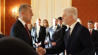 Prezident Pavel jmenoval Babiše premiérem, zbytek vlády by měl následovat do týdne Prezident Pavel jmenoval Babiše premiérem, zbytek vlády by měl následovat do týdne