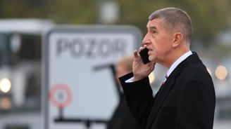 Rozpočtový hazard s požehnáním Motoristů: Pavel vetoval zadlužování, Babiš propadl hysterii Rozpočtový hazard s požehnáním Motoristů: Pavel vetoval zadlužování, Babiš propadl hysterii