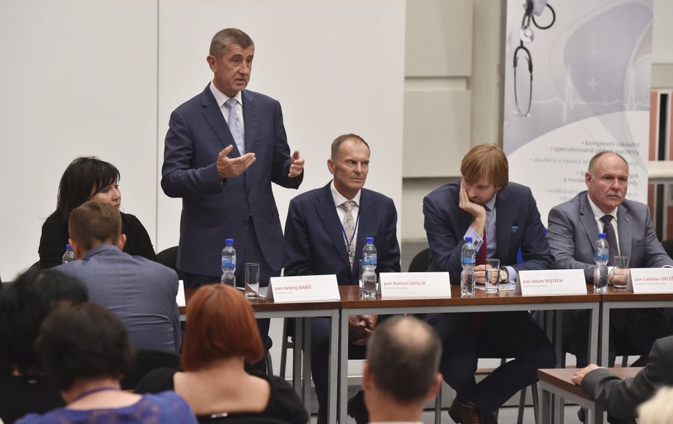 Andrej Babiš v Olomouckém kraji: Navštívil FN Olomouc.