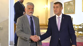 Babiš nedrží dohody s prezidentem Pavlem. Spor se rozhořel nejen o účast na summitu NATO Babiš nedrží dohody s prezidentem Pavlem. Spor se rozhořel nejen o účast na summitu NATO