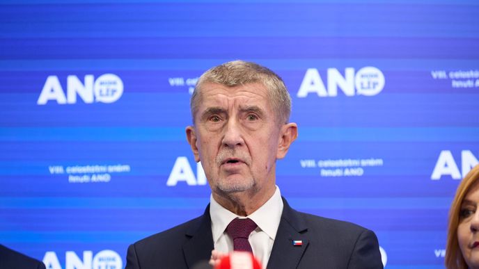 Andrej Babiš na sněmu ANO (leden 2026) Andrej Babiš na sněmu ANO (leden 2026)