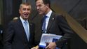 Babiš na summitu NATO v Bruselu: S nizozemským premiérem Markem Ruttem