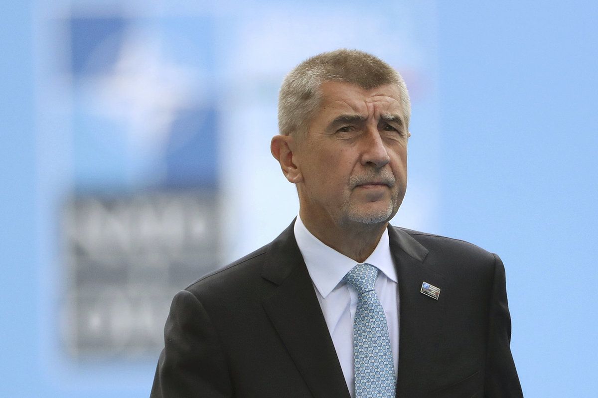 Andrej Babiš na summitu NATO v Bruselu