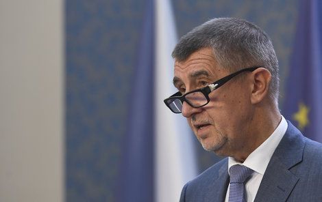 Andrej Babiš při tiskovce, na které oznámil jména nominantů ANO na ministry (22.6.2018)