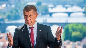 Babiš zuřil na vládě: Chybovali rozvědka i velvyslanec! Kvůli údajným nárokům Polska