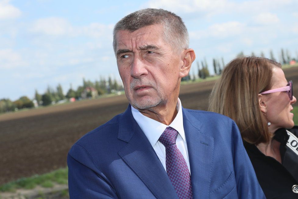 Premiér Andrej Babiš (ANO) navštívil pozemek, kde má stát nová vládní čtvrť. (19. 9. 2019)