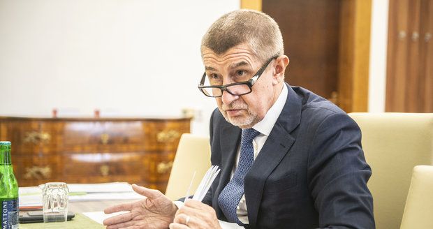 Babiš stáhl žalobu na slovenského estébáka. Chtěl vysoudit milion eur