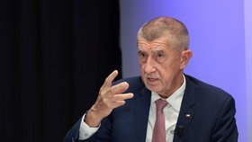 Premiér Andrej Babiš ve studiu Blesku (červen 2026)