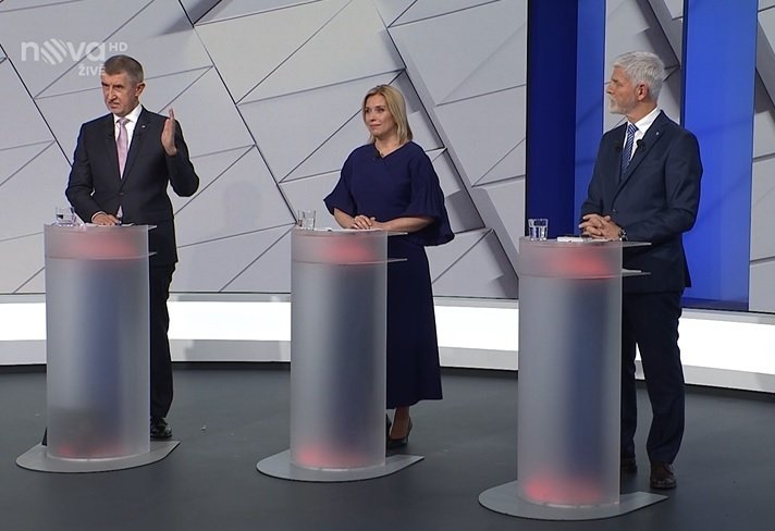 Andrej Babiš, Danuše Nerudová a Petr Pavel v předvolební debatě na Nově (12.1.2023) Andrej Babiš, Danuše Nerudová a Petr Pavel v předvolební debatě na Nově (12.1.2023)
