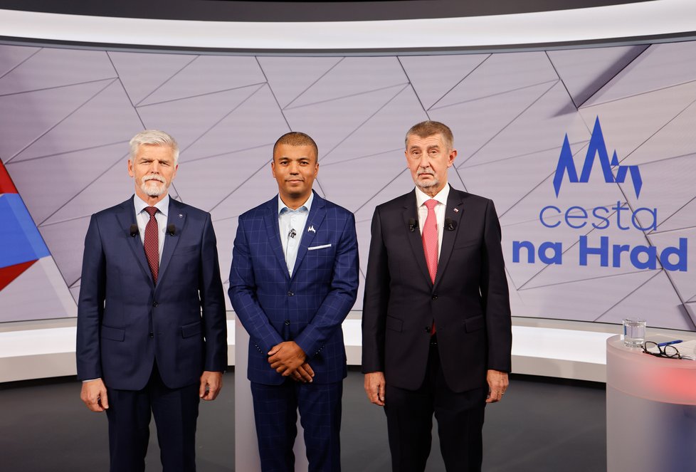 Petr Pavel a Andrej Babiš v poslední televizní debatě na Nově (26.11.2023)