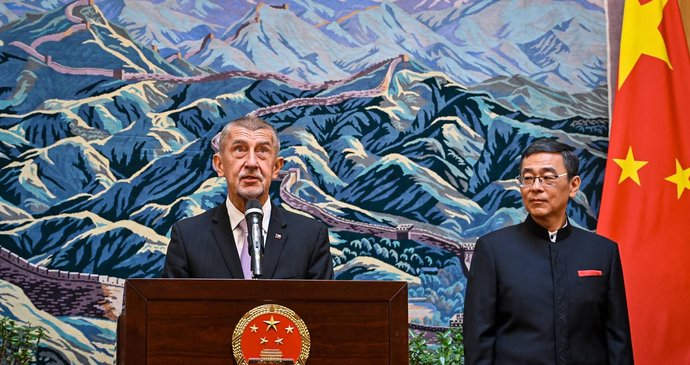 Premiér Andrej Babiš na recepci při příležitosti 77. výročí založení Čínské lidové republiky na čínské ambasádě v Praze (30.9.2026)