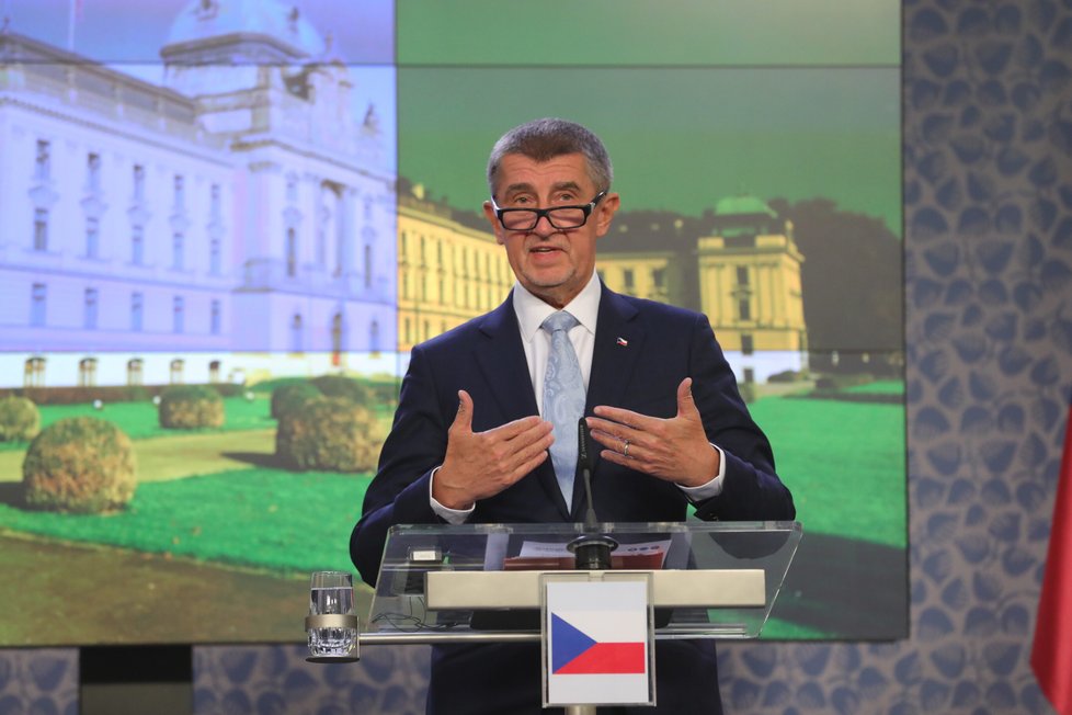 Andrej Babiš přivítal na Úřadu vlády amerického ministra energetiky Ricka Perryho