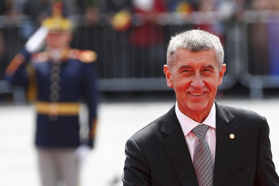 Premiér Andrej Babiš vyrazil na neformální setkání lídrů EU do rumunského města Sibiu. (9.5.2019)