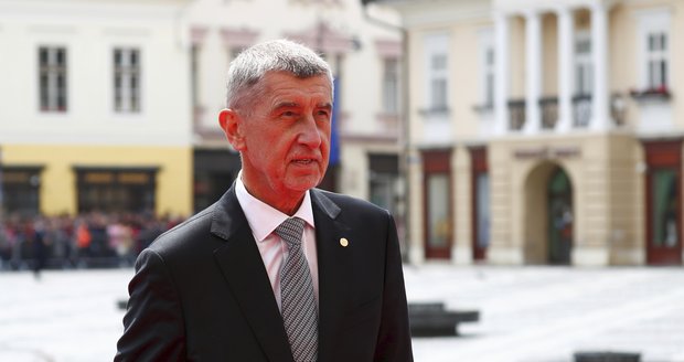 Babiš je zklamaný: Francie odložila přístupové rozhovory s Makedonií a Albánií 