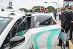 Premiér Babiš v Singapuru: Na testovacím okruhu aut bez řidičů