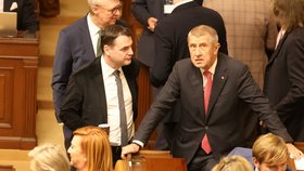 Andrej Babiš (ANO) během mimořádné schůze Sněmovny ke střetu zájmů (listopad 2025)
