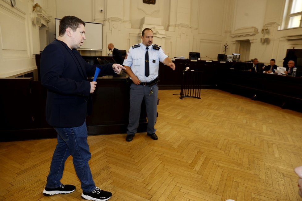 Andrej Babiš mladší u soudu. (16.9.2022)