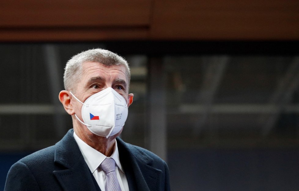 Bývalý premiér Andrej Babiš na summitu v Bruselu (16.12.2021)