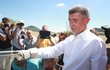 Andrej Babiš vypouštěl na Lounsku ohrožený druh syslů Andrej Babiš vypouštěl na Lounsku ohrožený druh syslů