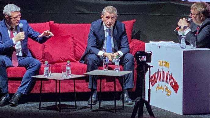 Andrej Babiš na své talk show a Alešem Juchelkou a Karlem Havlíčkem