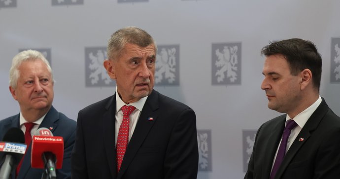 Andrej Babiš (ANO) s Petrem Macinkou (Motoristé)