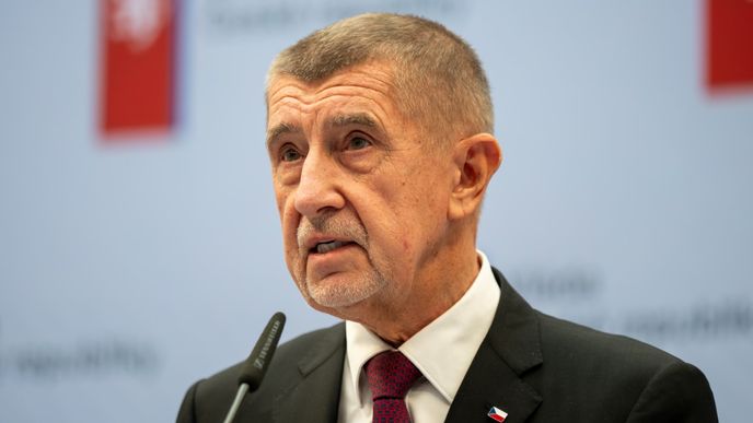 Andrej Babiš (ANO) na tiskovce na Úřadu vlády (23.2.2026) Andrej Babiš (ANO) na tiskovce na Úřadu vlády (23.2.2026)
