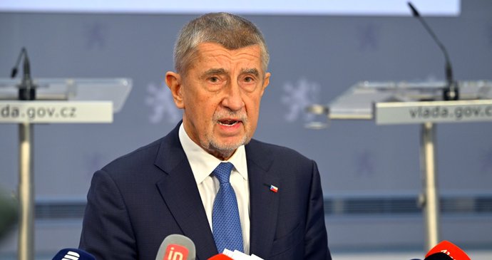 Premiér Andrej Babiš (ANO) ve Strakově akademii po novoročním obědu s prezidentem Pavlem (7.1.2026)