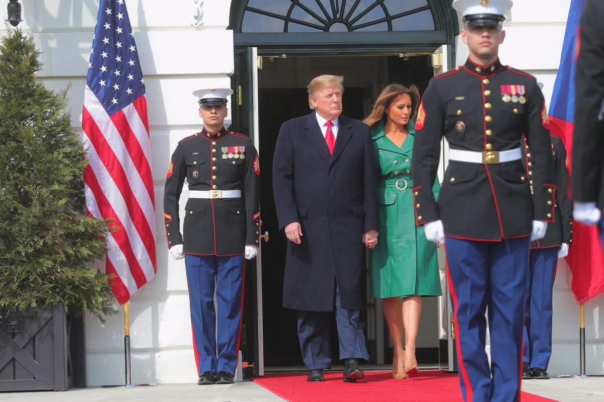 Donald Trump s manželkou Melanií během návštěvy českého premiéra v Bílém domě