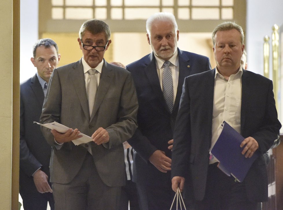 Babišova vláda v Jihomoravském kraji: Premiér s hejtmanem Šimkem a ministrem Brabcem