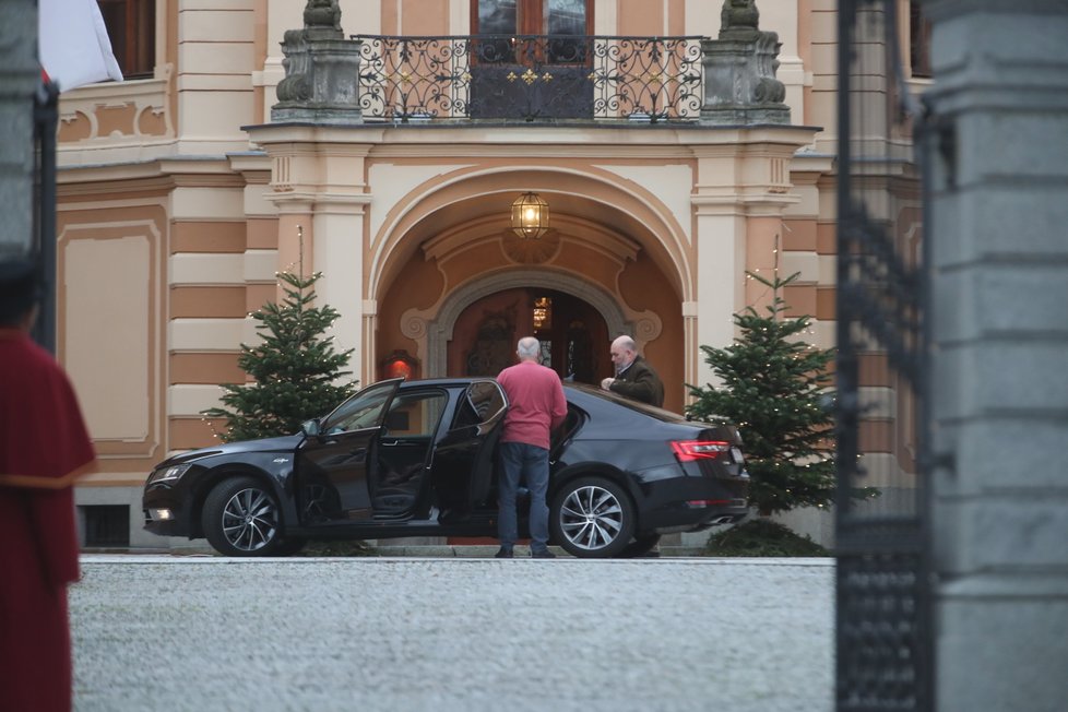 Neformální výjezdní zasedání Babišovy vlády na zámku Štiřín: Ministr zemědělství Miroslav Toman (9.12.2018)