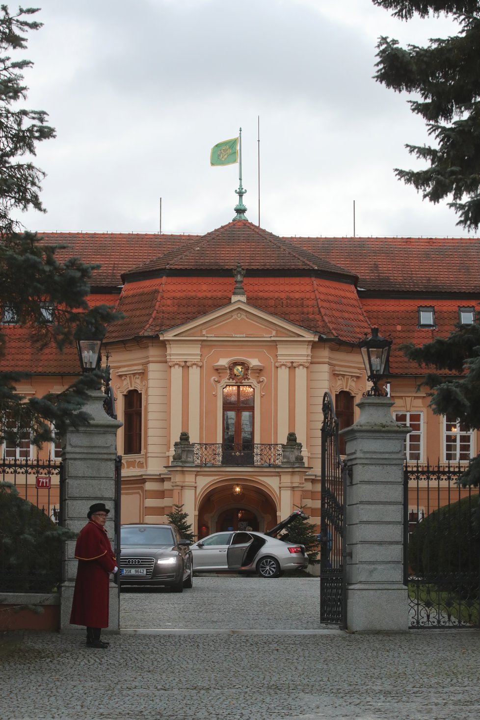 Neformální výjezdní zasedání Babišovy vlády na zámku Štiřín (9.12.2018)