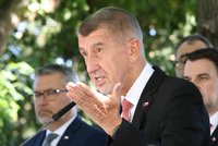 Babiš po půl roce u moci: Hýřil chválou na vládu! A krotil „ukecaného“ Zůnu, Turek byl vysmátý